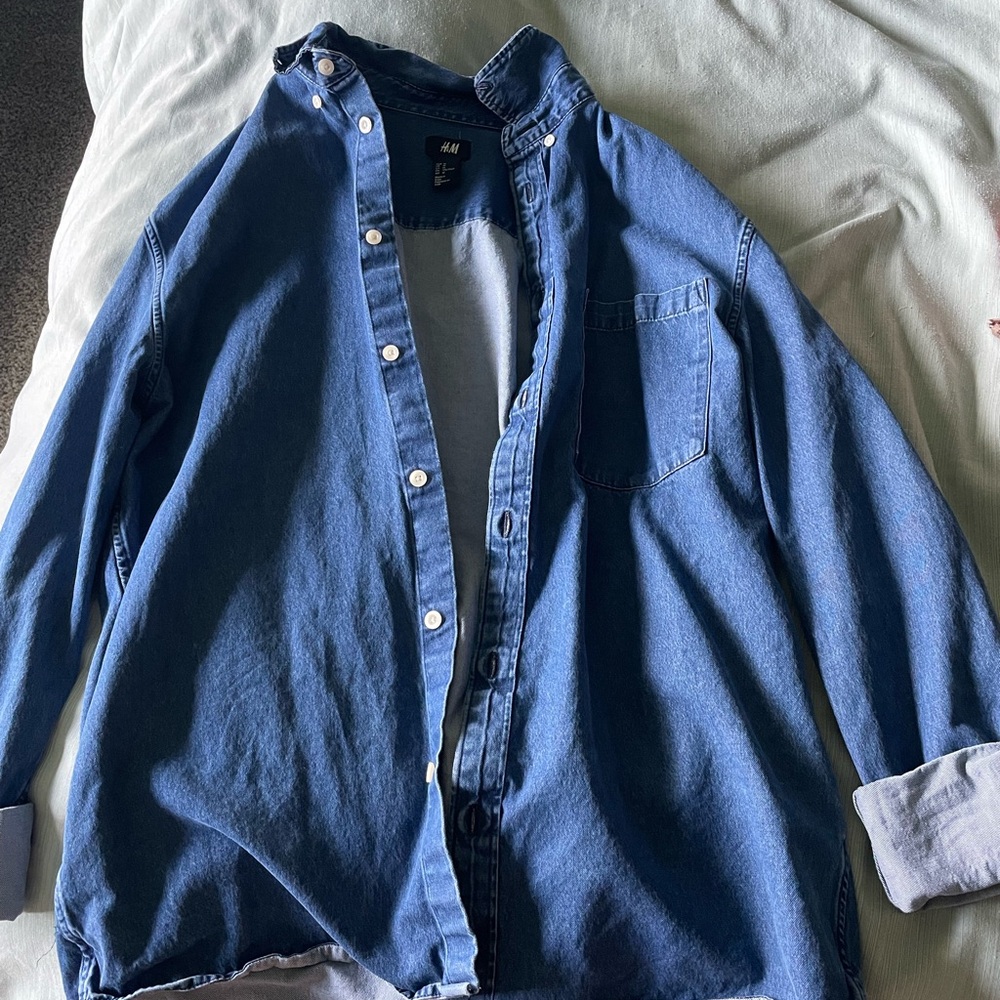 H&M Blue Casual Button Down Shirt